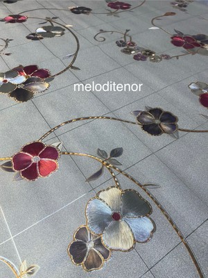 Salman Iplik Dokuma Astarlı Sedefli Parlak Simli Yanardönerli Dökümlü Lüks Pvc Muşamba Masa Örtüsü