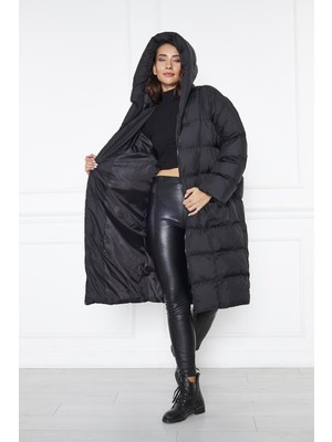 Comstar Kadın Siyah Kapüşonlu Uzun Oversize Şişme Mont
