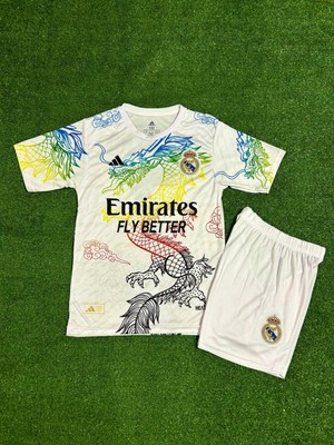 Maharet Real Madrid Cristiano Ronaldo Ejderha Desenli Çocuk Forması (Beyazyeni)