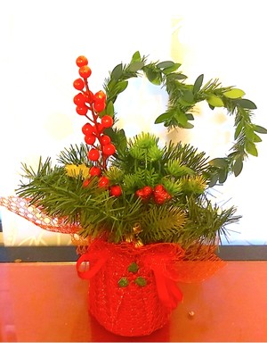 Kırmızı Çiçek Kokulu Sevgiliye Yılbaşı Hediyesi