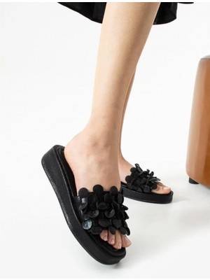 Zengezur Mall Nrtmsa Norx Siyah Cilt Terlik (Numara: 39)