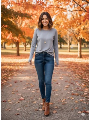 Gökyüzü Moda Kadın Uzun Kollu Bisiklet Yaka Dalgıç Kumaş Bluz