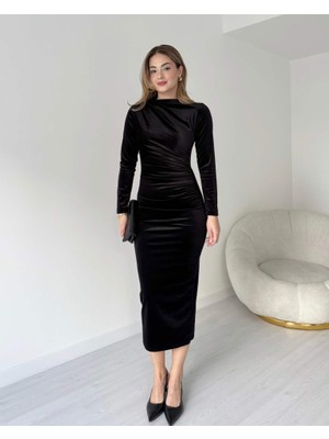 Arben Boutique Siyah Uzun Kollu Büzgü Detay Kadife Kumaş Midi Boy Elbise