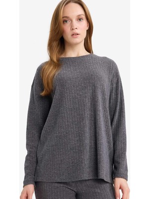 DeFacto Regular Fit Bisiklet Yaka Uzun Kollu Tişört E9903AX25WN