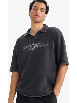 DeFacto Loose Fit Polo Yaka Baskılı Kısa Kollu Tişört G4429AX25WN