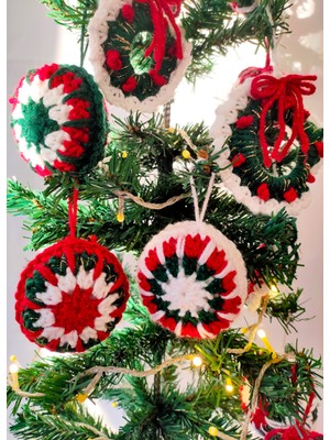 Renkli Amigurumi Yılbaşı Süsü Seti, 5 Parça, Top ve Çelenk Tasarımları