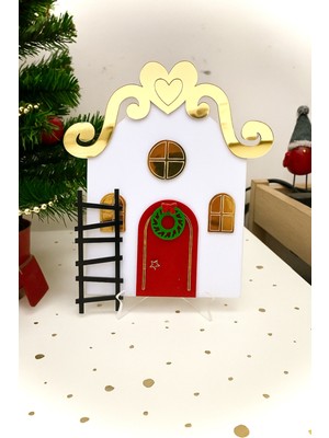 Beyaz Noel Elf Evi Pleksi Masa Dekorasyonu, 20 Cm, Şık ve Parlak Tasarım