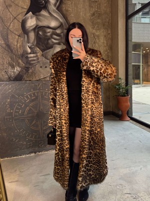 Miss Swans Loyra Kruvaze Yaka Uzun Kürk Kaban Leopar