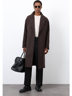 Antioch Kahve Relax Fit Erkek Kaban Uzun Kol Astarlı Düz Desenli Kalın Palto Şık Tasarım