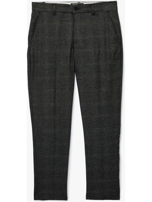 Koton Regular Fit Viskon Karışımlı Cepli Düğmeli Kareli Kumaş Pantolon