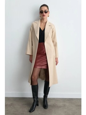 Gusto Klasik Yün Manto - Bej