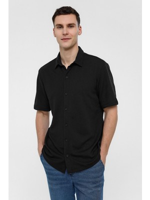Siyah Regular Fit Örme Kısa Kollu Gömlek