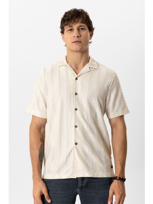 Back And Bond Bej Regular Fit Küba Yaka Örme Kısa Kollu Gömlek