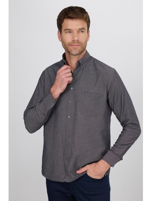 Tudors Erkek Regular Fit Klasik Kesim Pamuklu Oxford Doku Tek Cepli Siyah Düğmeli Yaka Gömlek