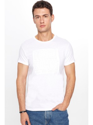 Tudors Erkek Slim Fit Dar Kesim %100 Pamuk Yumuşak Dokulu Baskılı Beyaz Bisiklet Yaka Tişört