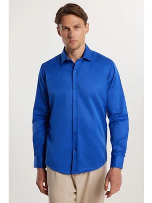 Erkek Modern Fit Dar Kesim Pamuklu Düz Saten Sax Mavi Gömlek