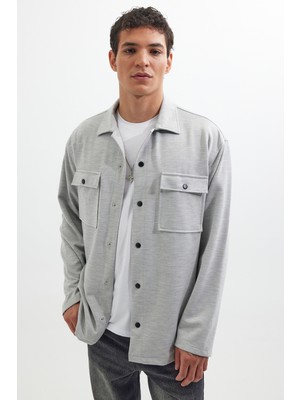 Tudors Erkek Relax Fit Rahat Kesim Çift Cepli Örme Gri Apaş Yaka Gömlek