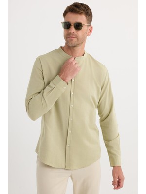 Tudors Erkek Slim Fit Dar Kesim Pamuklu Kolay Ütü Yeşil Hakim Yaka Gömlek