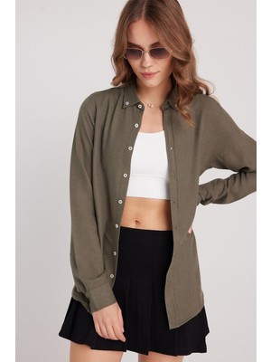 Tudors Kadın Slim Fit Düğmeli Yaka Kışlık Yün Viskon Düz Haki Gömlek