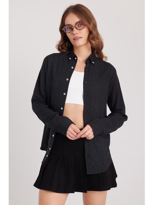 Tudors Kadın Slim Fit Düğmeli Yaka Kışlık Yün Viskon Düz Siyah Gömlek