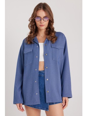 Tudors Kadın Relax Fit Rahat Kesim Çift Cepli Örme İndigo Apaş Yaka Gömlek