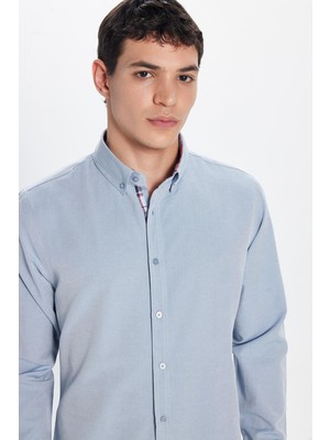 Tudors Erkek Slim Fit Dar Kesim Uzun Kollu Pamuklu Oxford Doku Kolay Ütülenebilir  Mavi Düğmeli Yaka Gömlek
