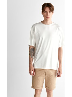 Gant Erkek Krem Relaxed Fit Bisiklet Yaka Logolu T-Shirt 2325124T.113