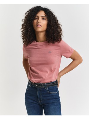 Gant Kadın Pembe Regular Fit Bisiklet Yaka T-Shirt 4200200.654