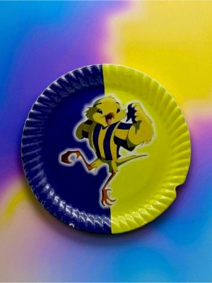 8 Kişilik Sarı Lacivert Taraftar Temalı Tek Kullanımlık Tabak (8 Adet)