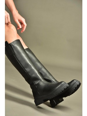 Fox Shoes V973555509 Siyah Cilt Düz Tabanlı Kadın Binici Çizmesi