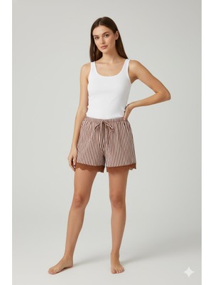 Çizgili Penye Kadın Ev Şortu Bacak Dantel Detaylı Ev Giyim Kahverengi