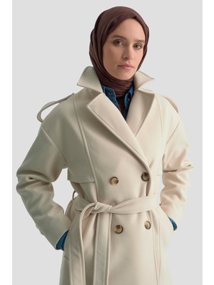 Armine Aller Detaylı Düğmeli Manto 25KT1729 Bej