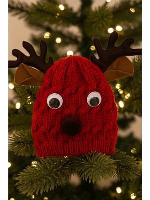 Kırmızı Örgü Geyik Şapka (Bere)