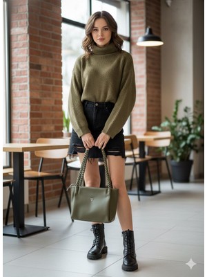 Zerva Queen Askısı Örgü Detaylı Haki Renkli Büyük Boy Kadın El ve Omuz Çantası