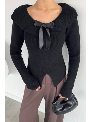 Gülseli Kadın Fiyonklu Bel Yırtmaç Detaylı Triko Bluz P-00019097