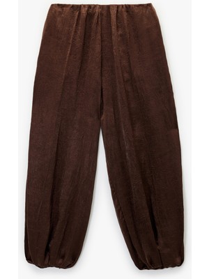 Koton Bilek Boy Bol Kesim Dokulu Saten Harem Pantolon