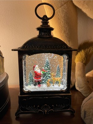 Işıklı Kar Yaldız Su Küresi, Noel Baba ve Geyikli Çam, 21X13CM, Siyah