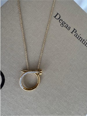 H&S Aksesuar Çivi Model Taş Detaylı Gold Altın Kaplama Çelik Kolye