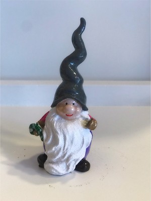 Çok Renkli Uzun Şapkalı Noel Baba Figürü, Eğlenceli ve Renkli Dekorasyon Parçası