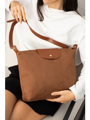 Valu Accessorize Nora Kadın Fermuarlı Ayarlanabilir Askılı Süet Omuz Çantası