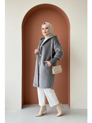 Kısa Kapşonlu Kaban