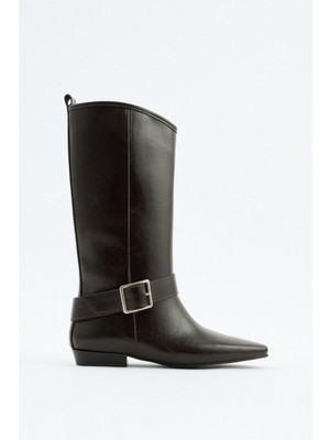 Lutvelizade Çizme 2528 - Küt Burun Kemer Detaylı Acı Kahve Kadın Çizme