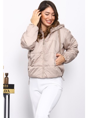 İmaj Butik Bej Kapüşonlu Kısa Şişme Mont