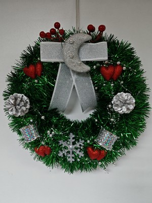 Renkli Yılbaşı Kapı Süsü Çelenk, 30 Cm, Dekoratif ve Şık Tasarım