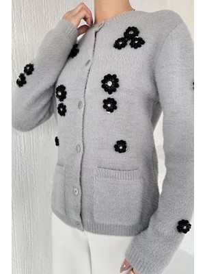 Gülseli Kadın Pul Işlemeli Yumoş Iplik Triko Ceket P-00018226