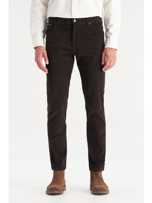 Wrangler Pamuklu Slim Fit Normal Bel Dar Paça Pantolon Erkek Pantolon MW12SEC H31