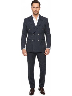 Plus Scorpion Italyan Kesim Lacivert Kruvaze Takım Elbise – Modern Slim Fit – Çizgili Kumaş Detaylı