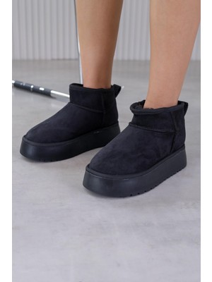 ST1073  Model 3  cm Tabanlı Yeni Sezon Kısa Bot Sıyah