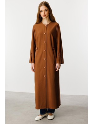 Micca Özel Dökümlü Kumaş Aksesuarlı Kap/ Ferace-Kahve