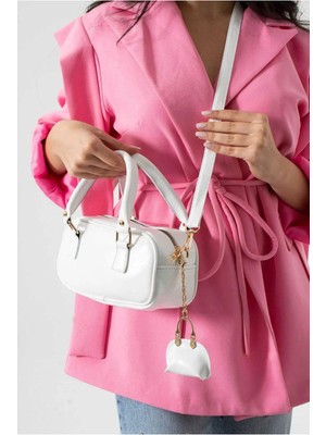 Çanta Trend *** Kadın Şık Tasarımlı Beyaz El ve Omuz Çantası